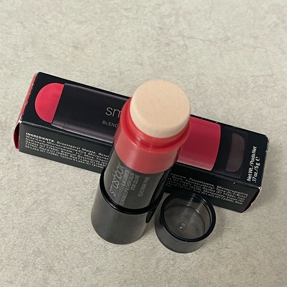Smashbox makeup lip and cheek stick - Picture 3 of 4